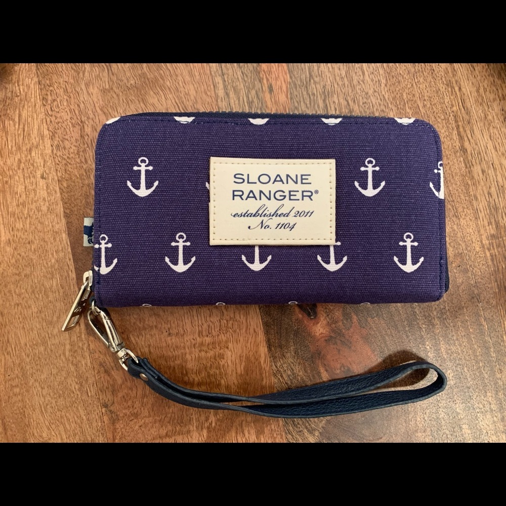 NWOT Sloane Ranger Anchor Zip Wallet